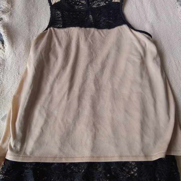 Altar'd State Lace Overlay Sleeveless Tuni… - Picture 8 of 11